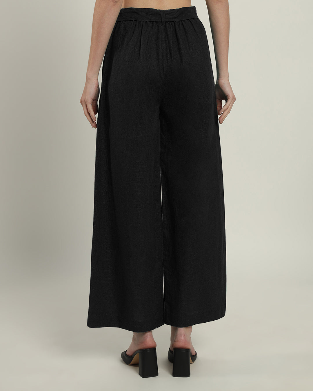 Noir Wide Pull-On Linen Pants