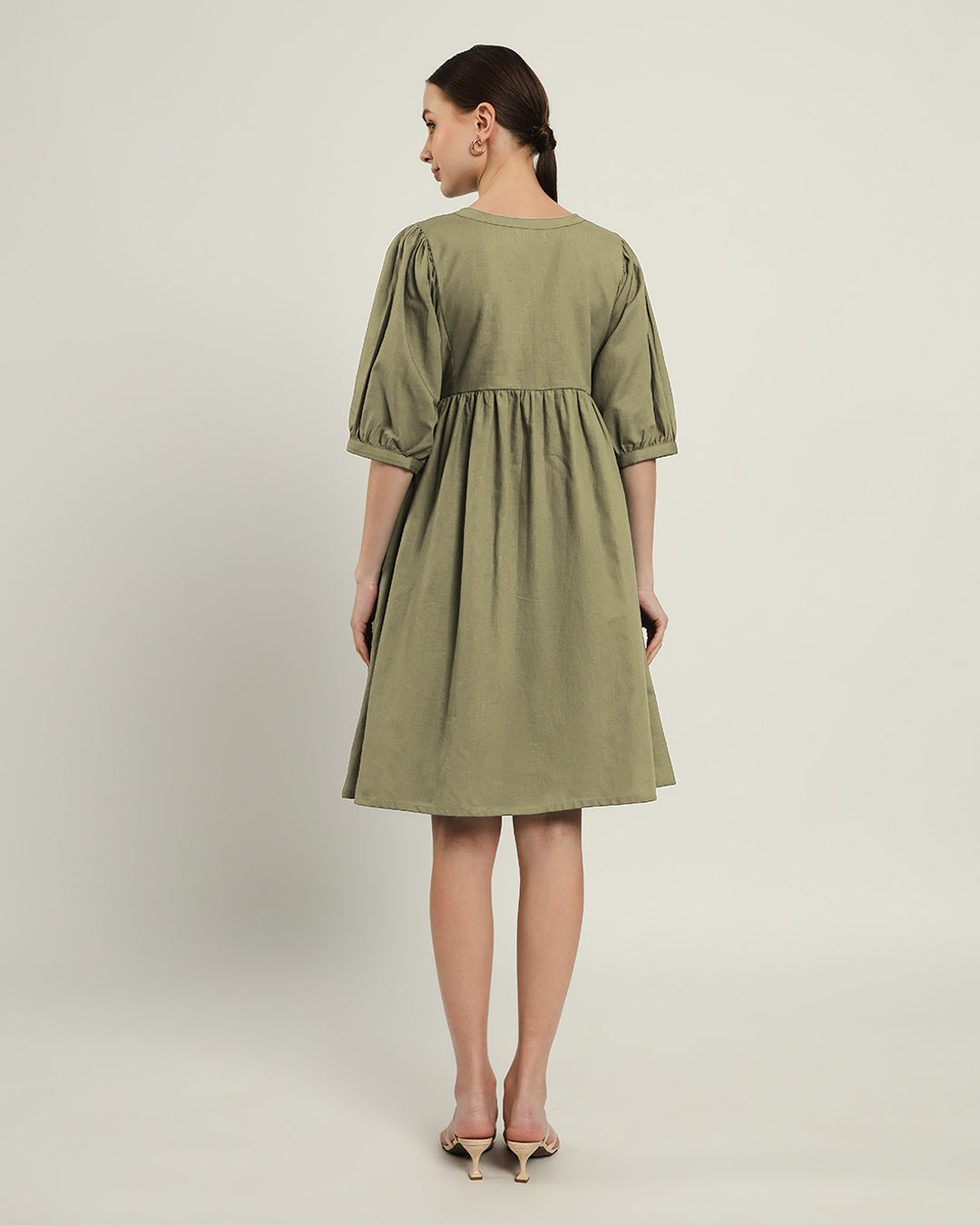 The Aira Daisy Olive Linen Dress