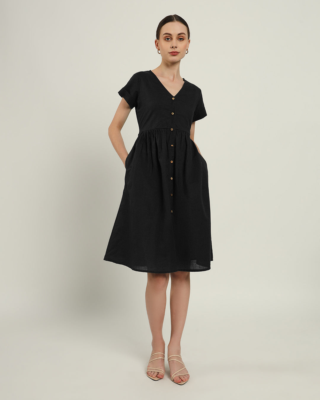 The Valence Daisy Noir Linen Dress