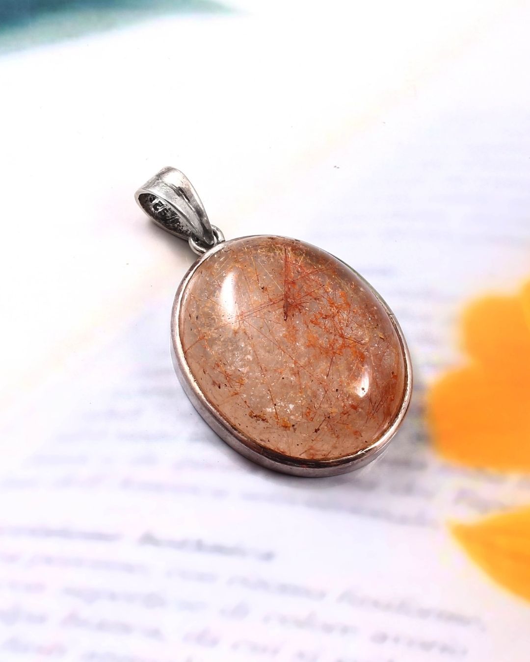 Classic Round Pendant in Golden Rutile