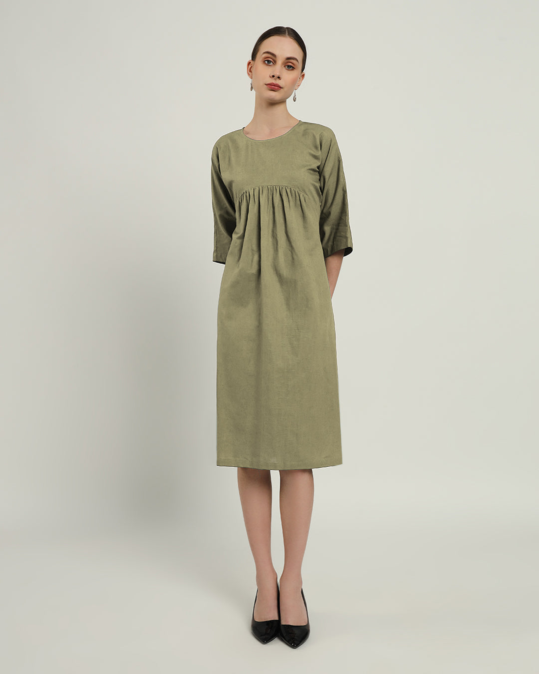 The Monrovia Daisy Olive Linen Dress