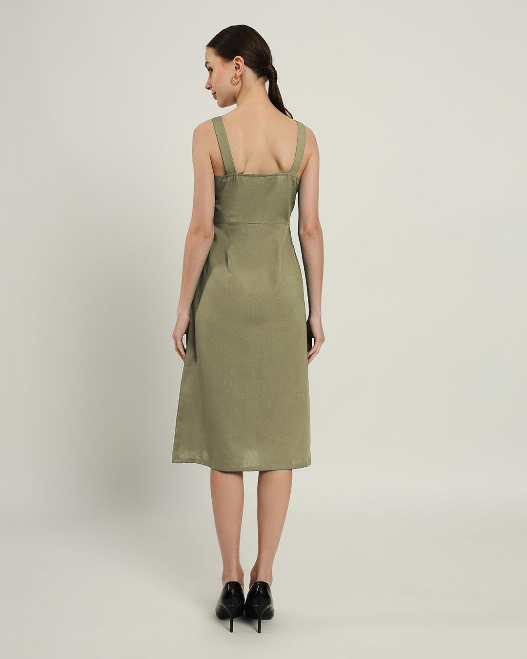 The Samara Daisy Olive Linen Dress