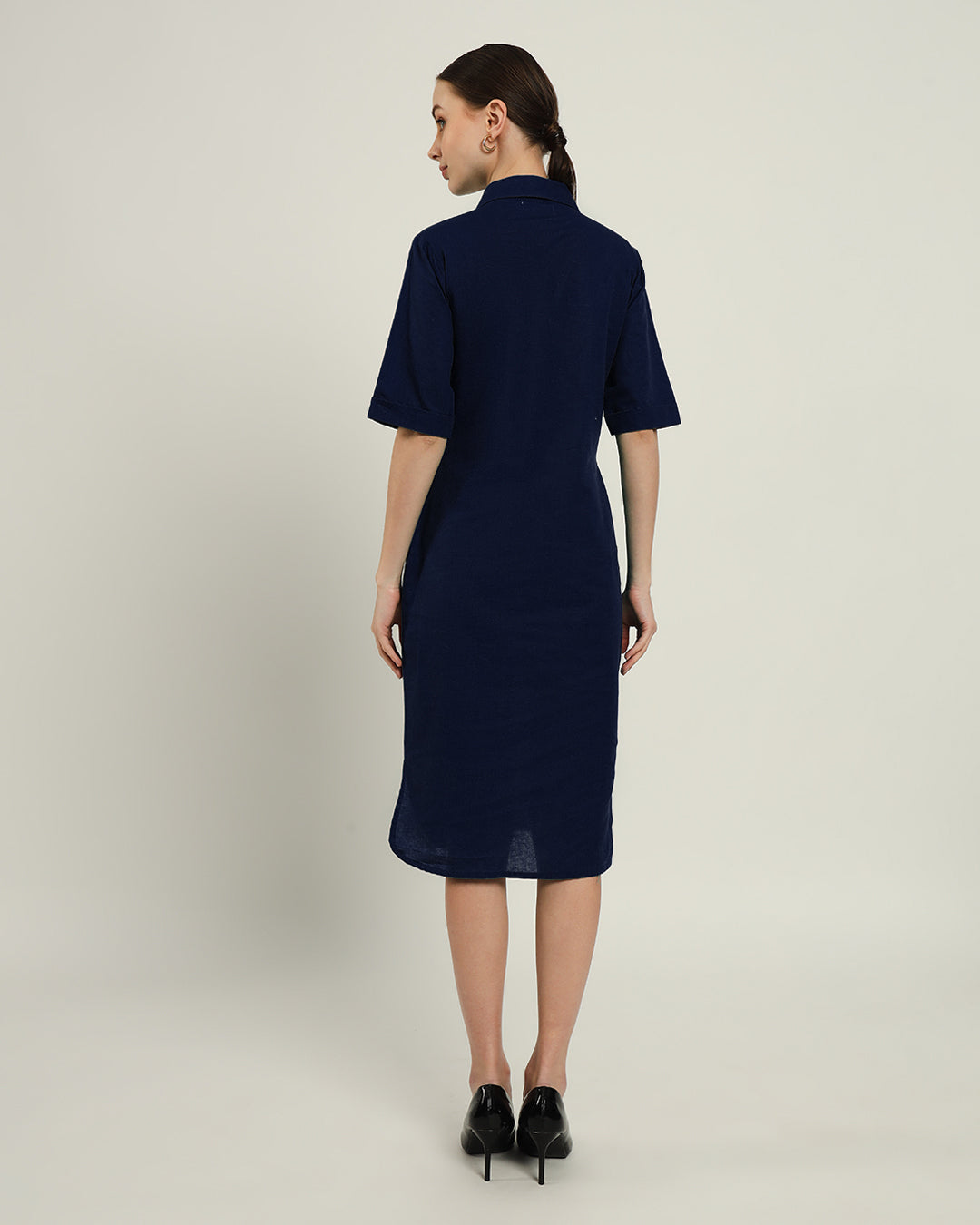 The Tampa Daisy Midnight Blue Linen Dress