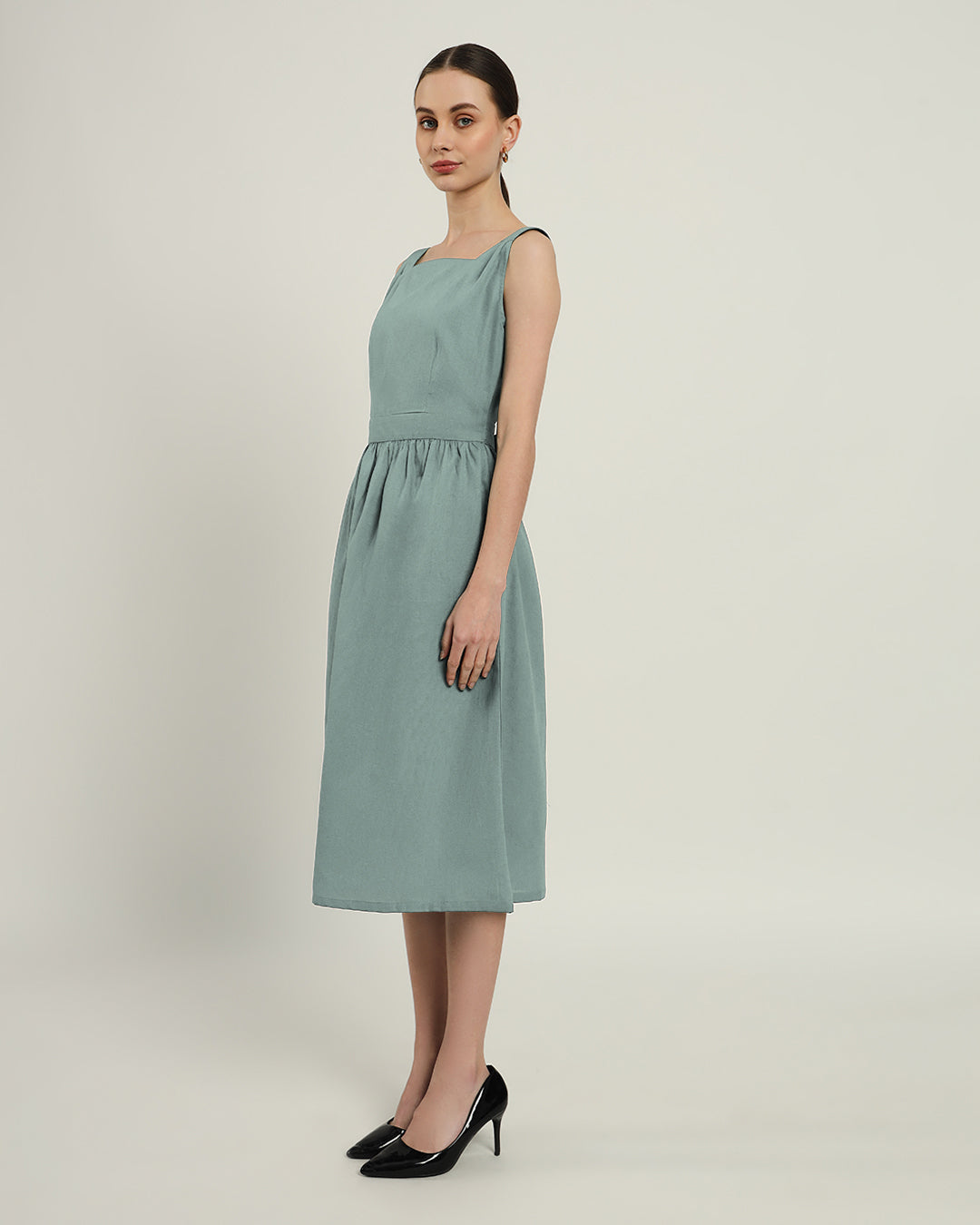 The Mihara Daisy Carolina Linen Dress