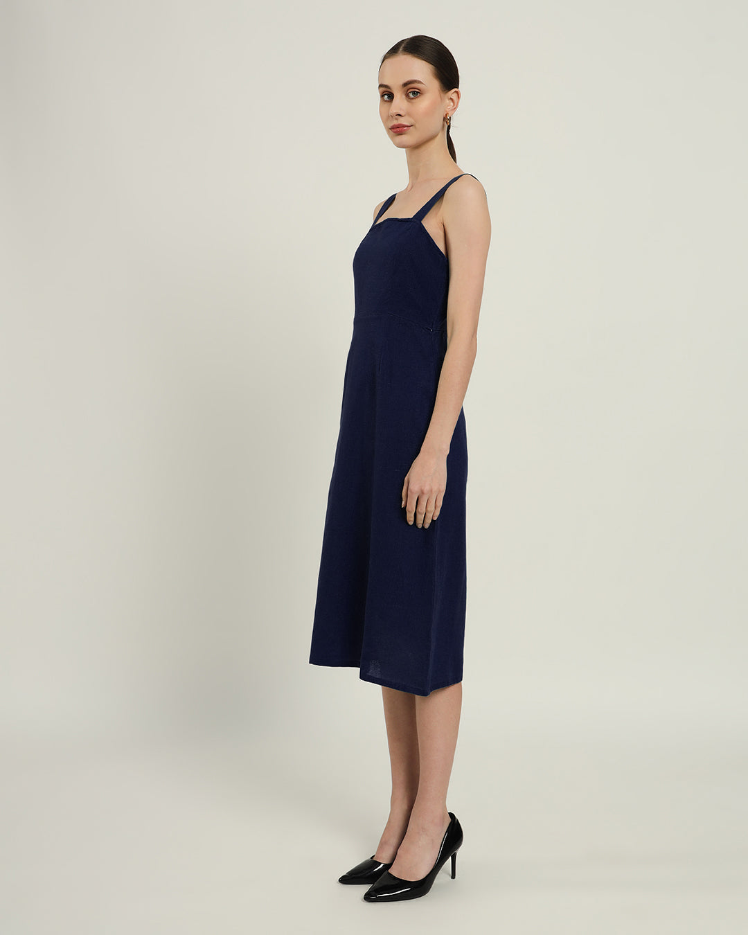 The Samara Daisy Midnight Blue Linen Dress