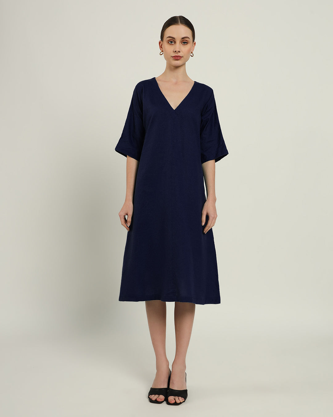 The Mildura Daisy Midnight Blue Linen Dress