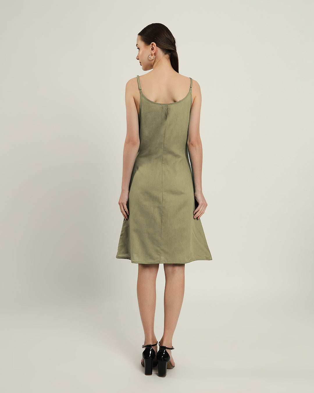 The Chambéry Daisy Olive Linen Dress