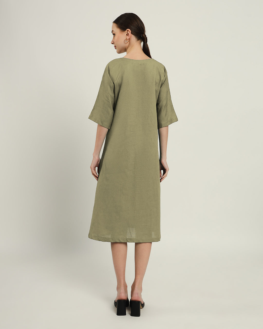 The Mildura Daisy Olive Linen Dress