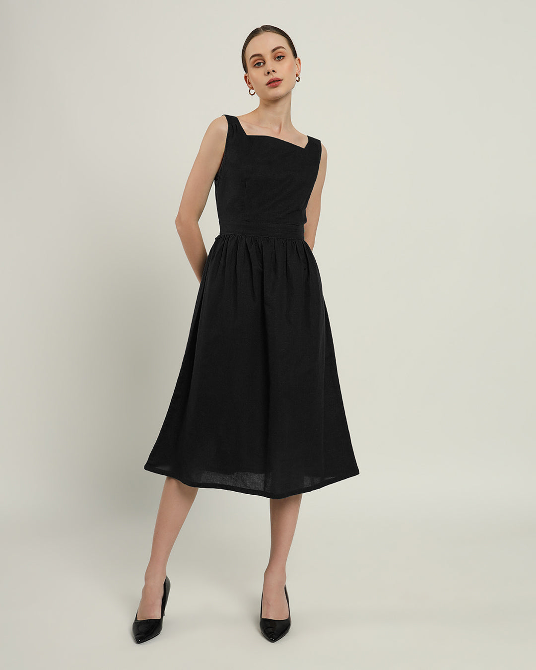 The Mihara Daisy Noir Linen Dress