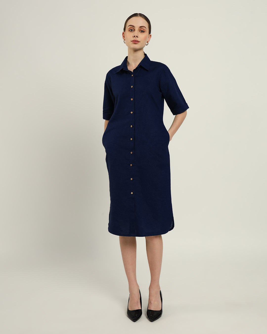 The Tampa Daisy Midnight Blue Linen Dress