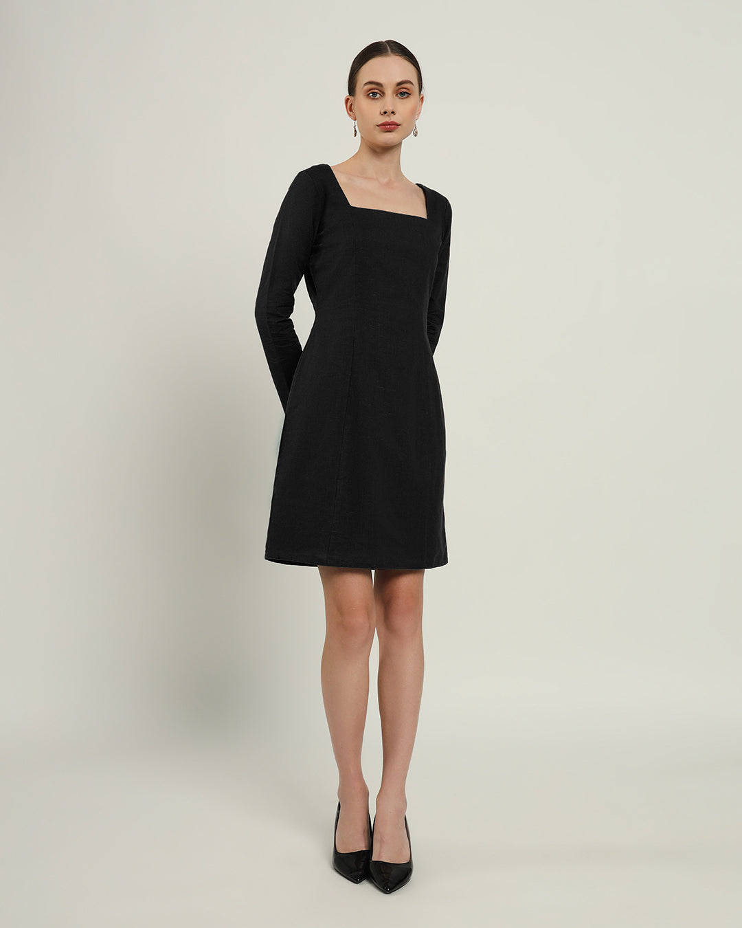 The Auburn Noir Linen Dress